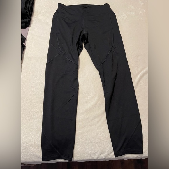 Lot of 5 pairs of VS black leggings, various styles, size medium - Picture 9 of 13